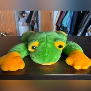 TY Classic “Smoochy” the frog plush